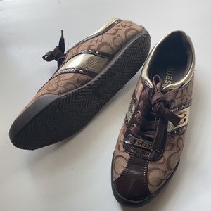 Guess Sneakers